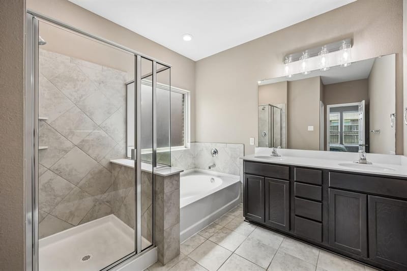 636 Fox View Drive, Fort Worth TX 76131 - Photo 15