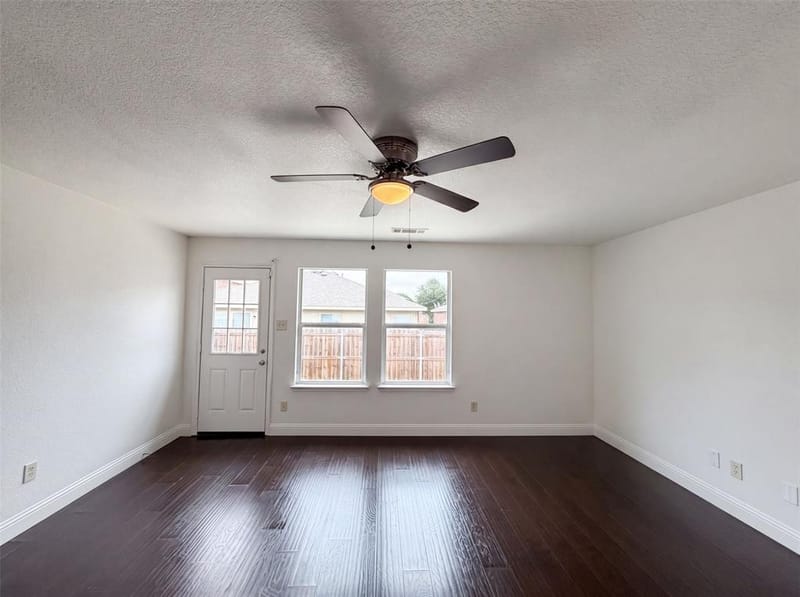 10428 Turning Leaf Trail, Fort Worth TX 76131 - Photo 7