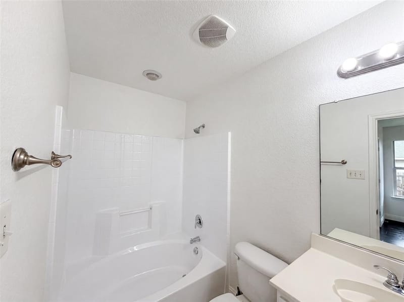 10428 Turning Leaf Trail, Fort Worth TX 76131 - Photo 10