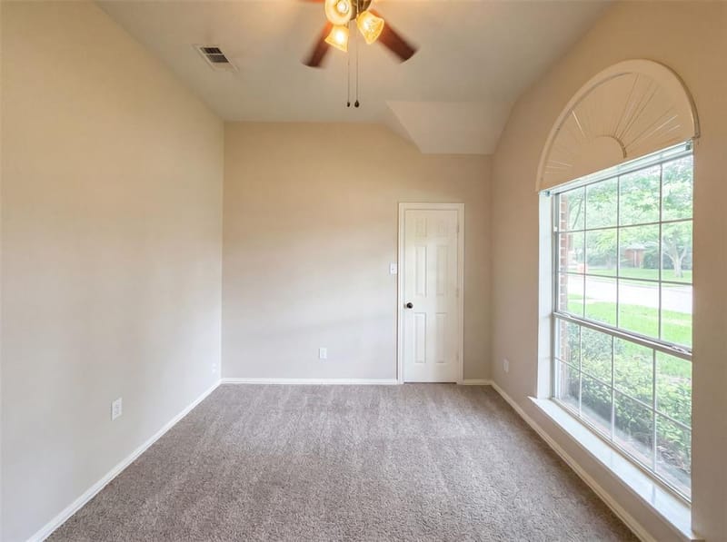 1441 Forest Oaks Court, Frisco TX 75036 - Photo 14