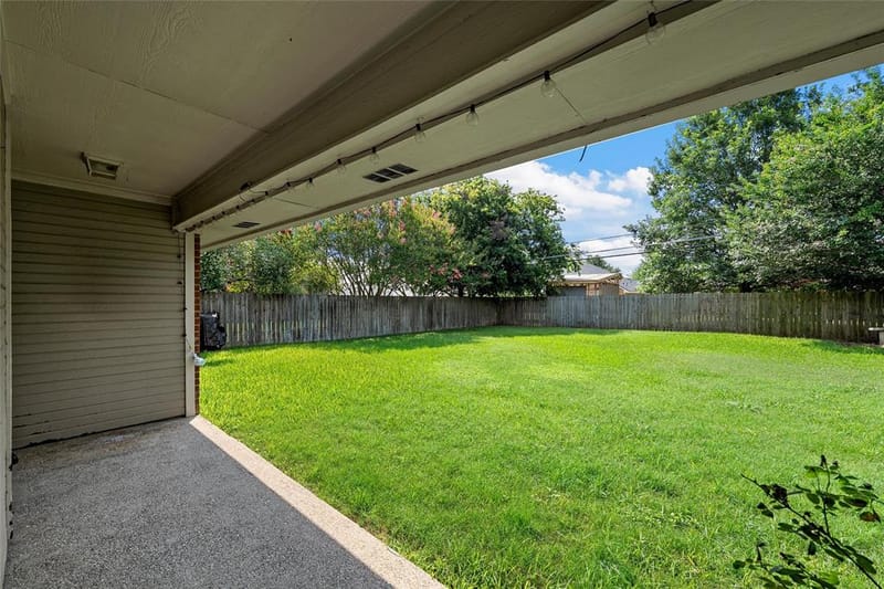 10604 Sierra West Drive, Waco TX 76712 - Photo 28