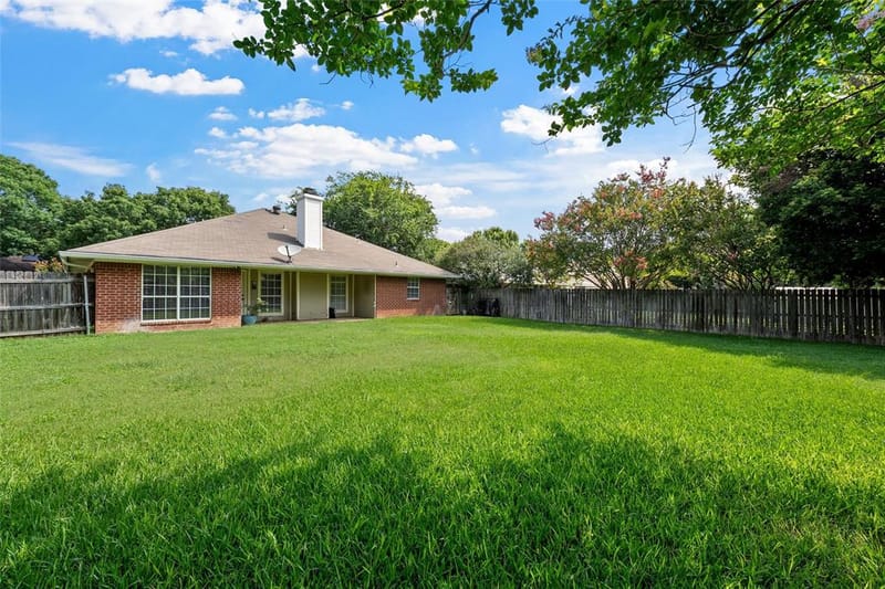 10604 Sierra West Drive, Waco TX 76712 - Photo 30