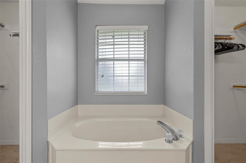 10604 Sierra West Drive, Waco TX 76712 - Photo 21