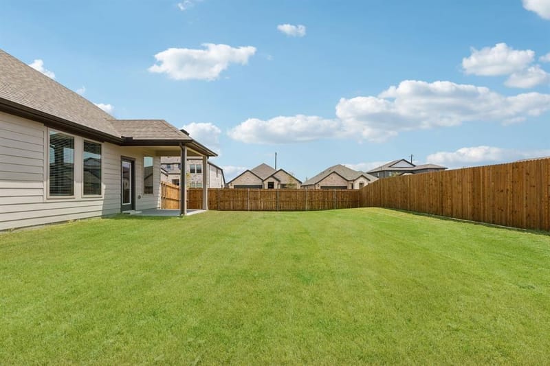 805 Poppleton Drive, Princeton TX 75071 - Photo 33
