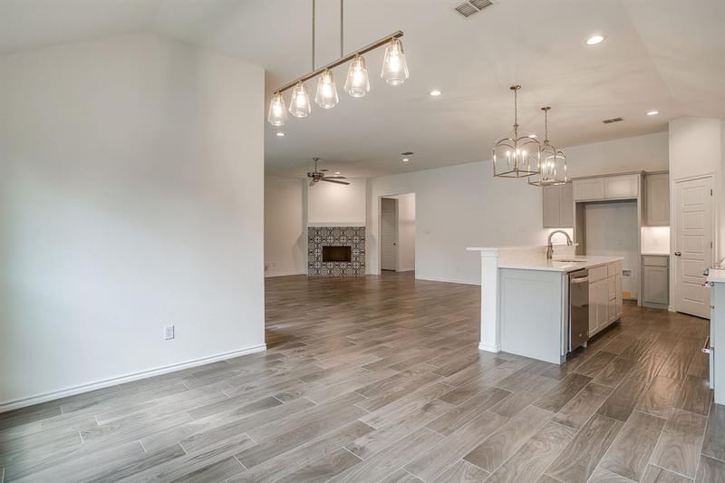 6817 Trail Rock Drive, Benbrook TX 76126 - Photo 13
