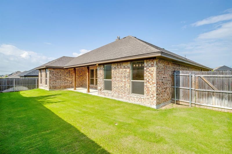 6817 Trail Rock Drive, Benbrook TX 76126 - Photo 37