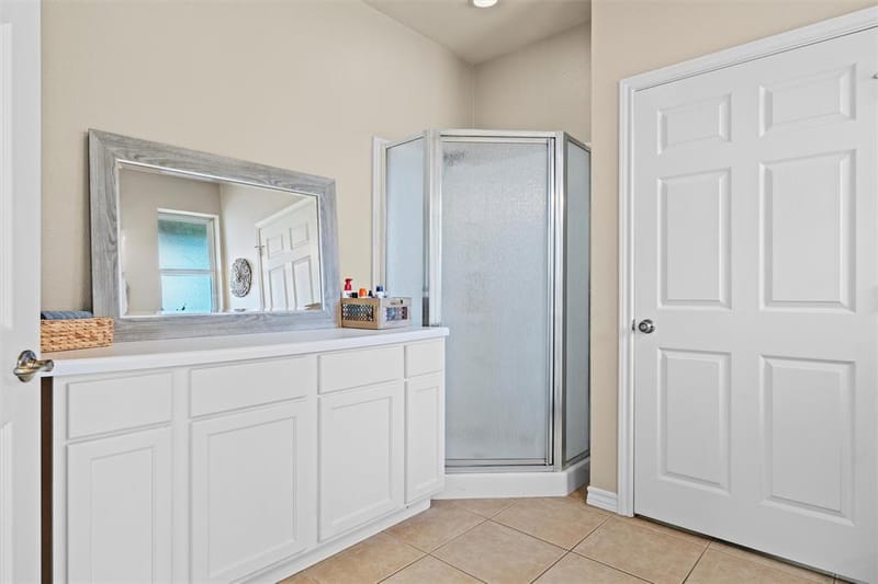 1718 Wanda Way, Arlington TX 76001 - Photo 34