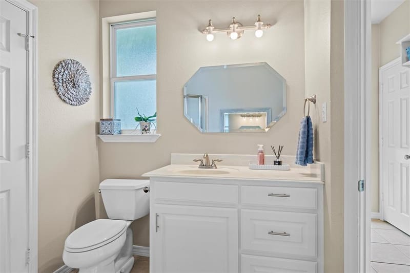 1718 Wanda Way, Arlington TX 76001 - Photo 33