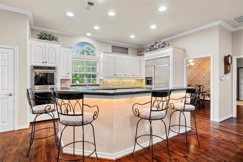 1718 Wanda Way, Arlington TX 76001 - Photo 11