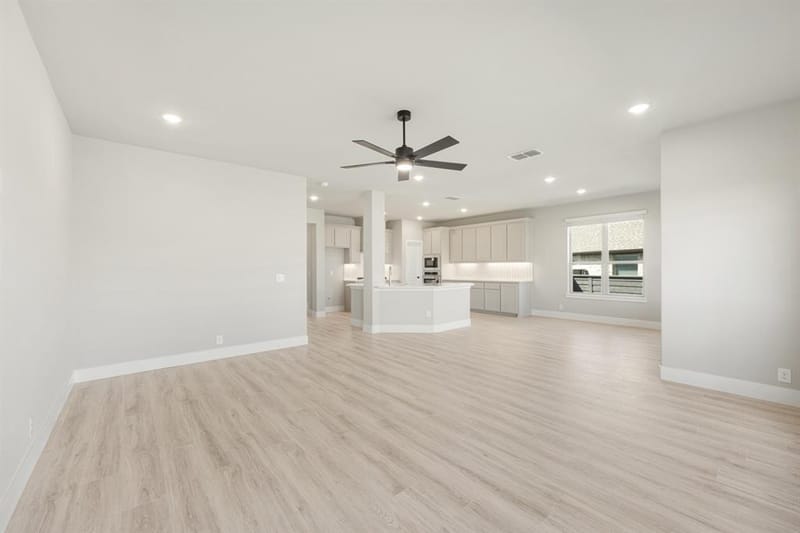 825 Twisted Leaf Lane, Little Elm TX 76227 - Photo 15