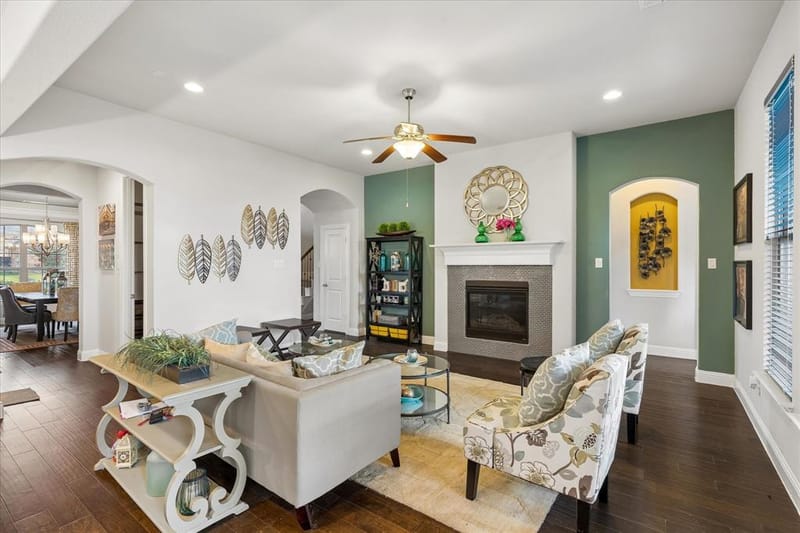 10817 Pedernales Falls Drive, Flower Mound TX 76226 - Photo 8
