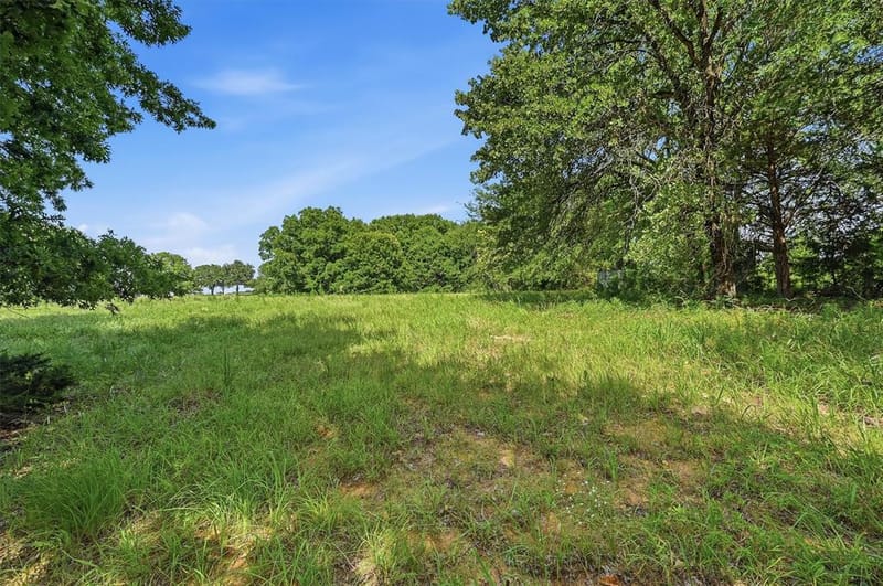 7277 W Line Road, Collinsville TX 76233 - Photo 35