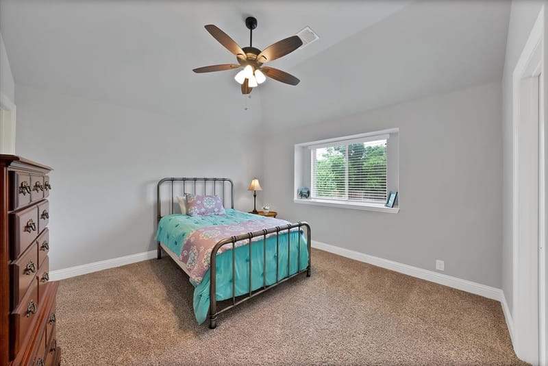 810 Sundown Court, Midlothian TX 76065 - Photo 34