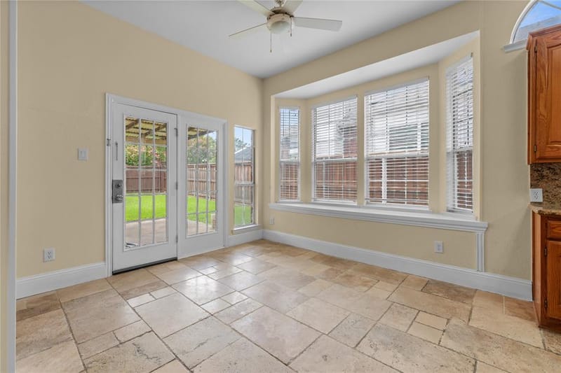 3607 Flagstone Drive, Carrollton TX 75007 - Photo 16