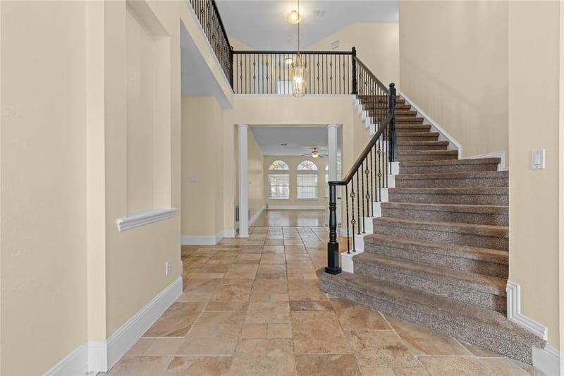 3607 Flagstone Drive, Carrollton TX 75007 - Photo 7