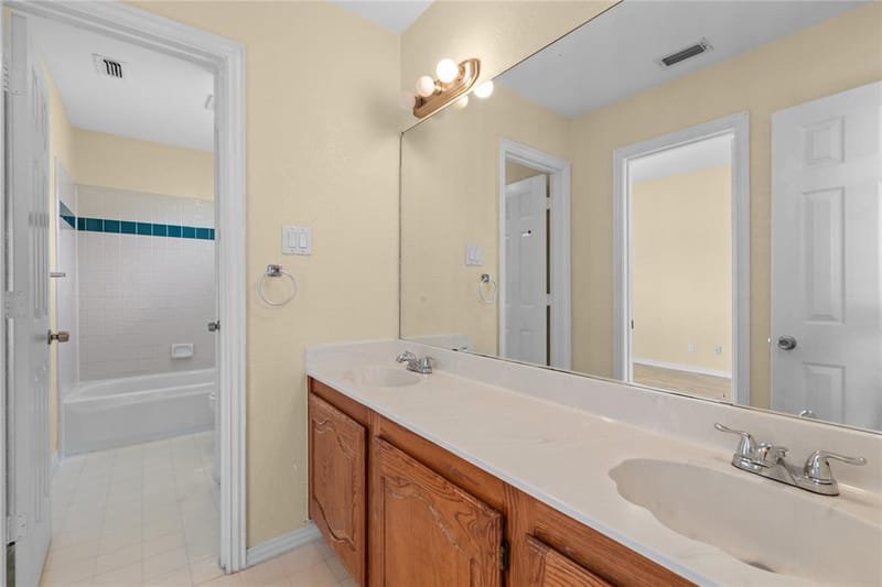 3607 Flagstone Drive, Carrollton TX 75007 - Photo 28