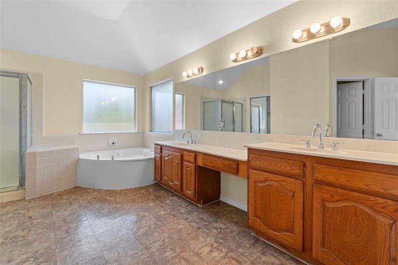 3607 Flagstone Drive, Carrollton TX 75007 - Photo 34