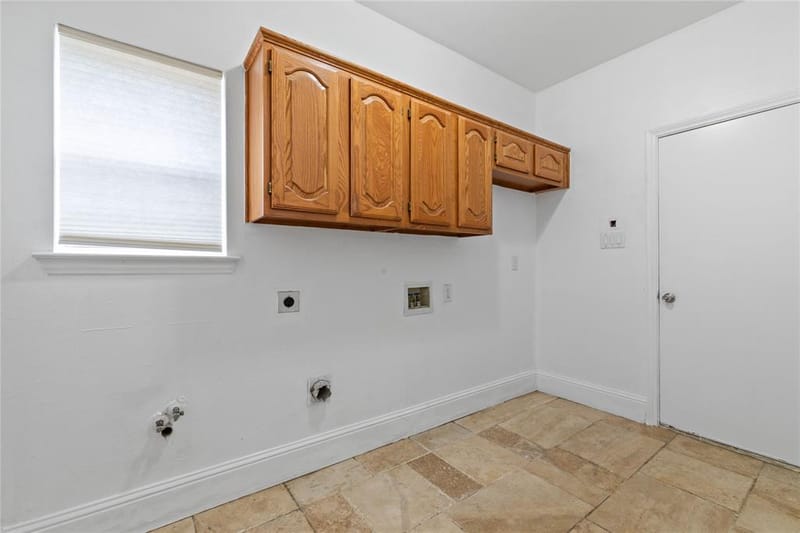 3607 Flagstone Drive, Carrollton TX 75007 - Photo 14