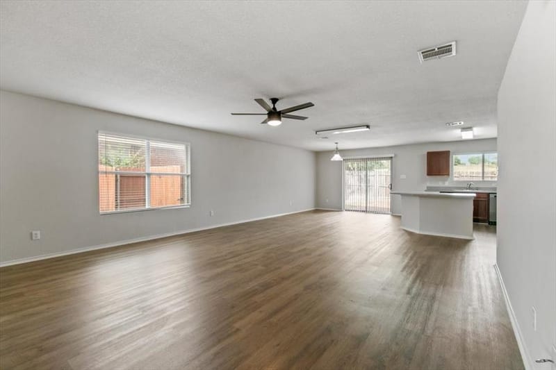 621 Woodpecker Lane, Fort Worth TX 76108 - Photo 5