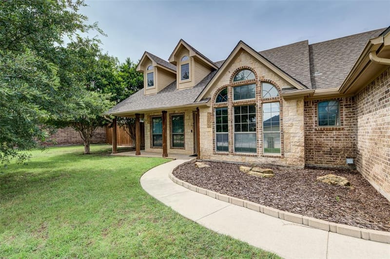 2105 Ridgewood Drive, Bridgeport TX 76426 - Photo 2