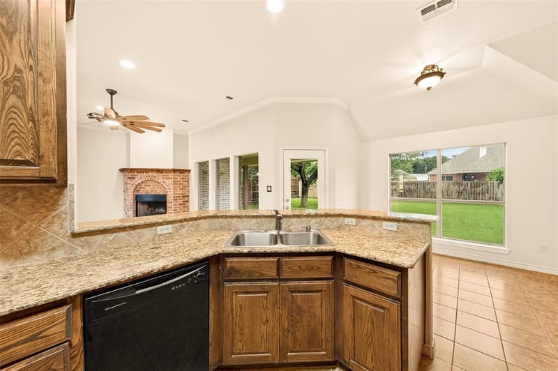 2105 Ridgewood Drive, Bridgeport TX 76426 - Photo 13