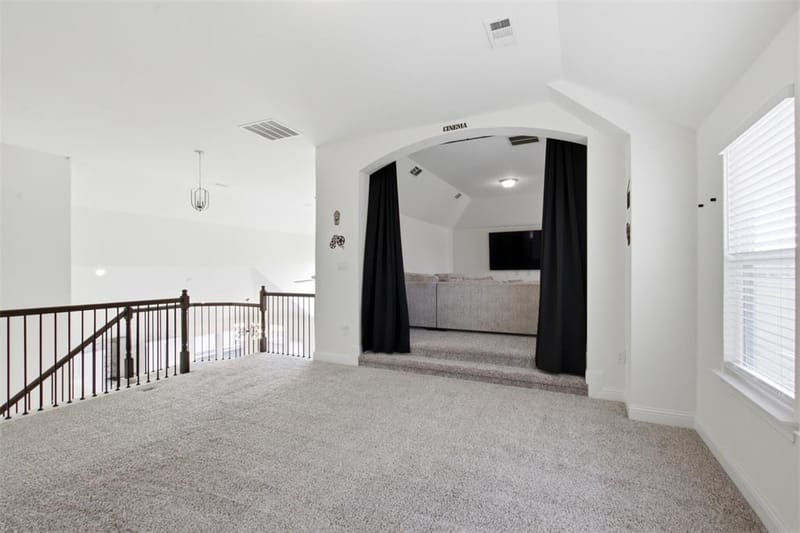318 Gleneagles Drive, Garland TX 75040 - Photo 17