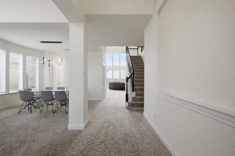 318 Gleneagles Drive, Garland TX 75040 - Photo 3