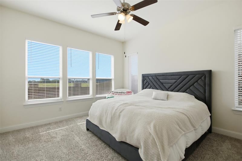 318 Gleneagles Drive, Garland TX 75040 - Photo 11