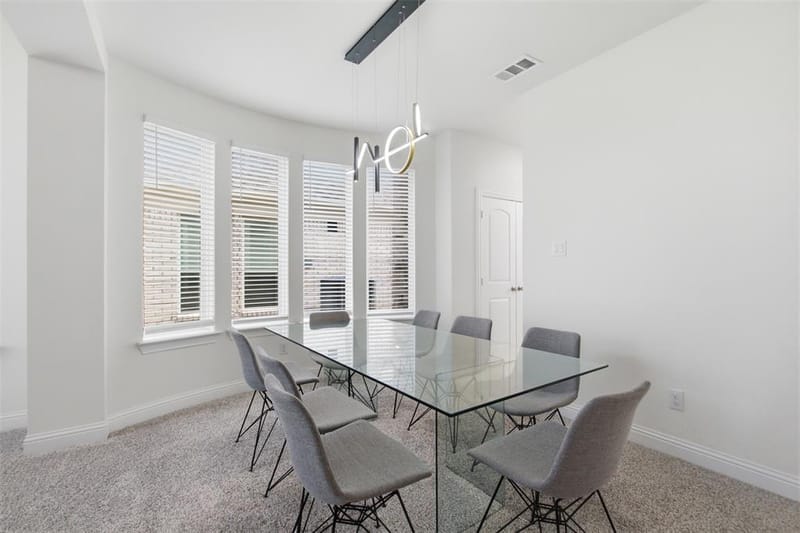 318 Gleneagles Drive, Garland TX 75040 - Photo 4