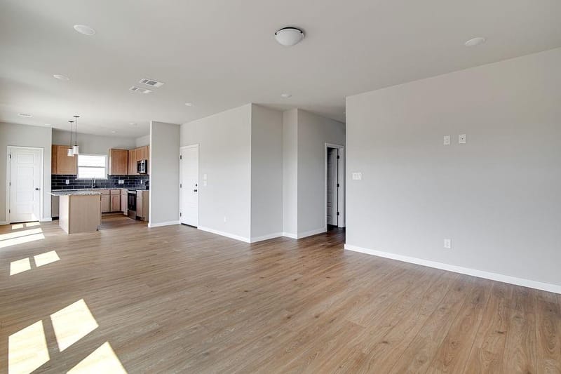 10504 Ruffin Drive, Fort Worth TX 76131 - Photo 6