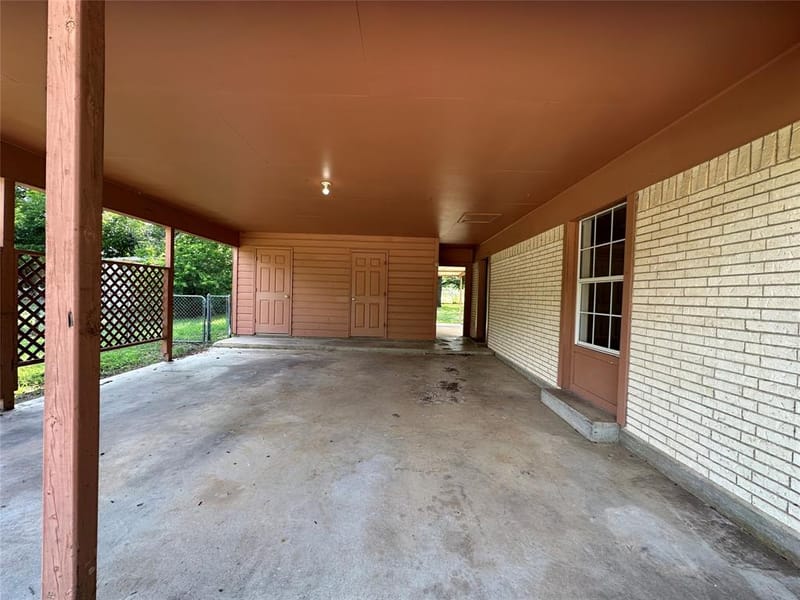 303 N Victor Street, Comanche TX 76442 - Photo 8