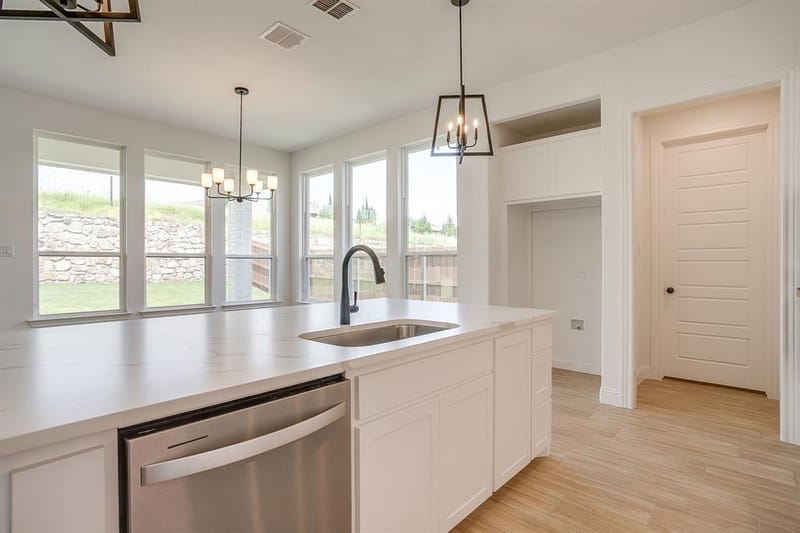 6926 Trail Rock Drive, Benbrook TX 76126 - Photo 15