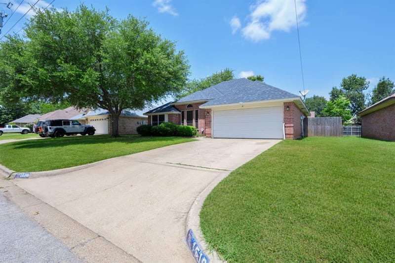 1510 Berry Patch Lane, Granbury TX 76048 - Photo 5