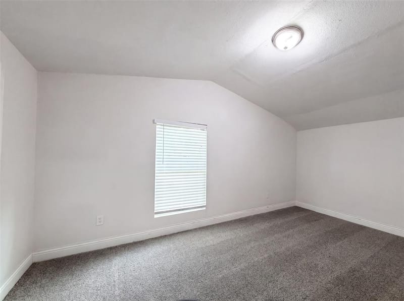 2008 Danner Street, Fort Worth TX 76105 - Photo 4
