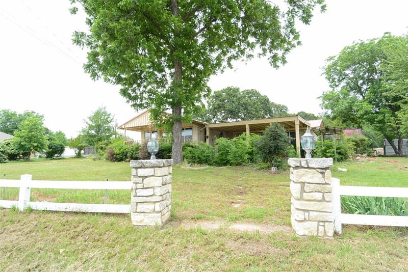 142 Seaside Drive, Gun Barrel City TX 75156 - Photo 2