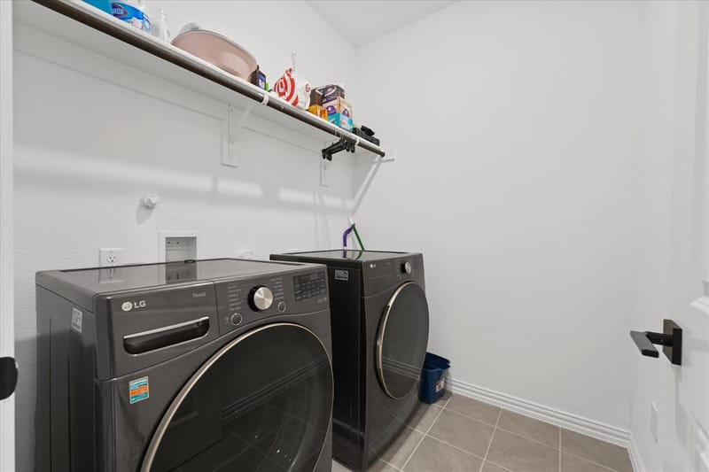 7562 Edgeware Road, Dallas TX 75228 - Photo 23