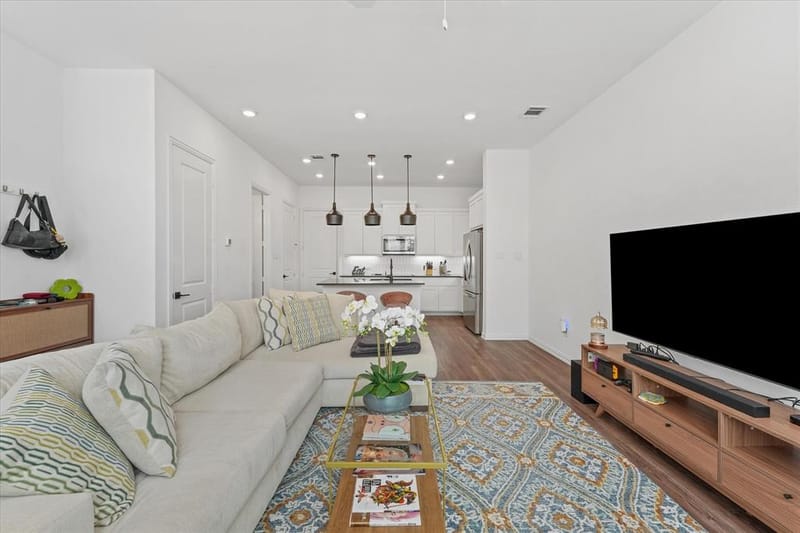 7562 Edgeware Road, Dallas TX 75228 - Photo 6