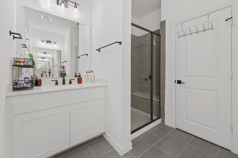 7562 Edgeware Road, Dallas TX 75228 - Photo 17