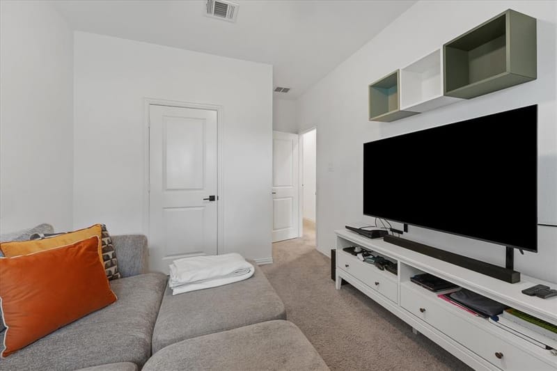 7562 Edgeware Road, Dallas TX 75228 - Photo 20