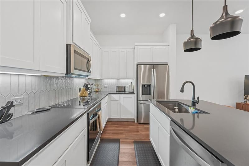 7562 Edgeware Road, Dallas TX 75228 - Photo 4