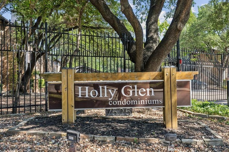 7525 Holly Hill Drive # 45, Dallas TX 75231 - Photo 9