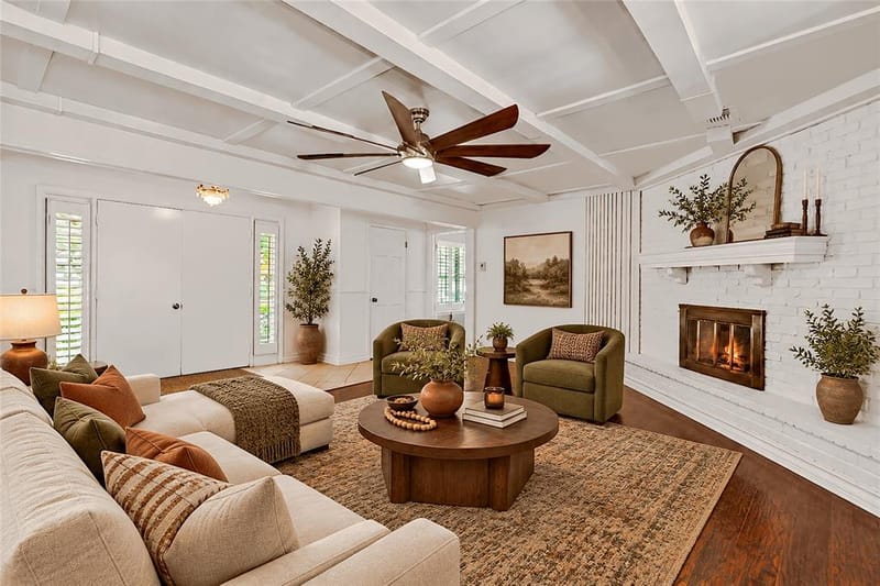 2900 Bedfordshire, Bedford TX 76021 - Photo 2