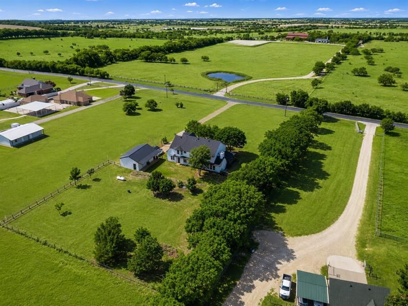 3817 Ganzer Road W, Denton TX 76207 - Photo 5
