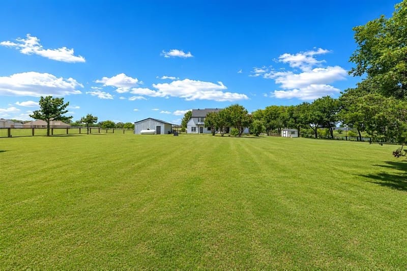 3817 Ganzer Road W, Denton TX 76207 - Photo 38