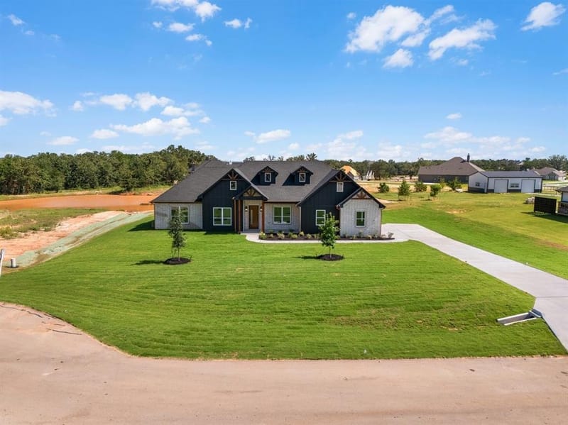 508 Ashlow Court, Springtown TX 76082 - Photo 2