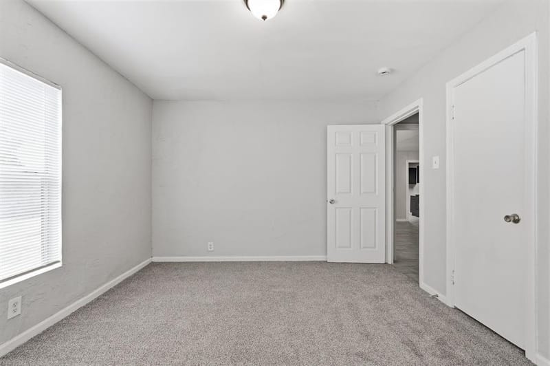 2663 Burton Avenue, Fort Worth TX 76105 - Photo 16