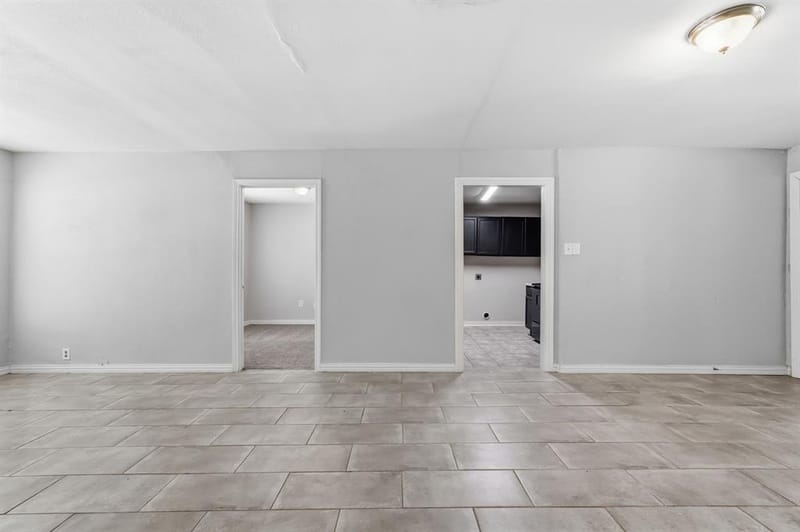 2663 Burton Avenue, Fort Worth TX 76105 - Photo 10