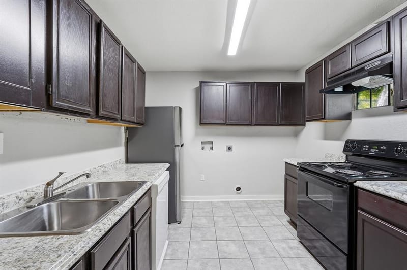 2663 Burton Avenue, Fort Worth TX 76105 - Photo 11