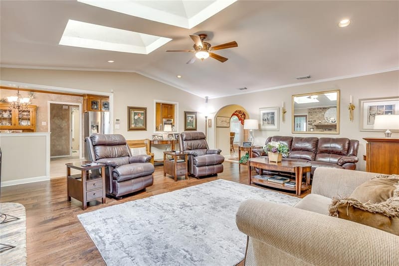 922 Highland Drive, Cleburne TX 76033 - Photo 15