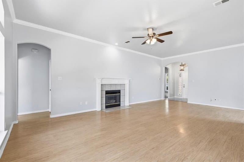 12601 Red Cedar Drive, Fort Worth TX 76040 - Photo 2